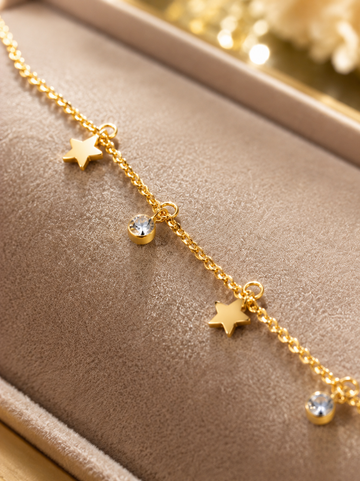 Star charm bracelet