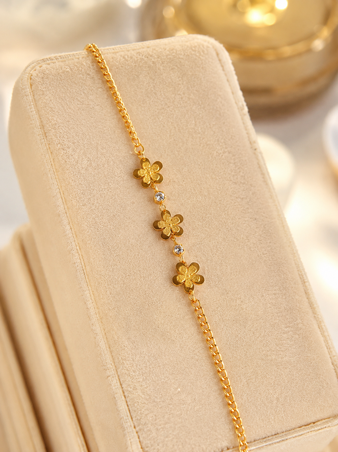 Charm bracelet